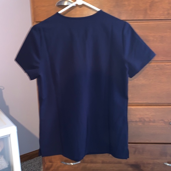 Figs Scrub Top - Picture 2 of 3